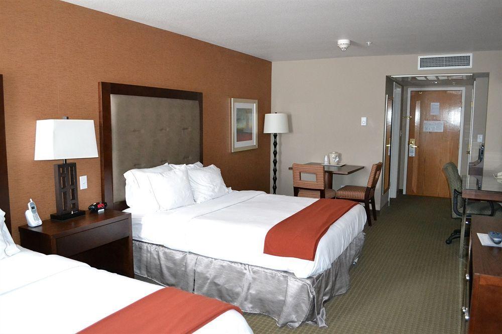 Holiday Inn Express & Suites Bozeman West By Ihg מראה חיצוני תמונה