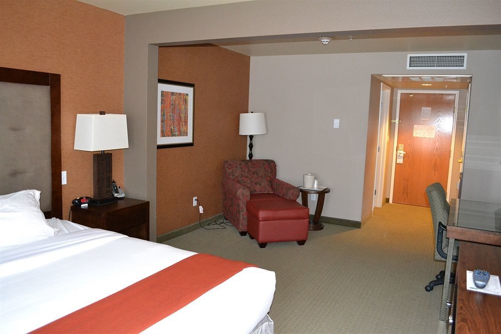 Holiday Inn Express & Suites Bozeman West By Ihg מראה חיצוני תמונה